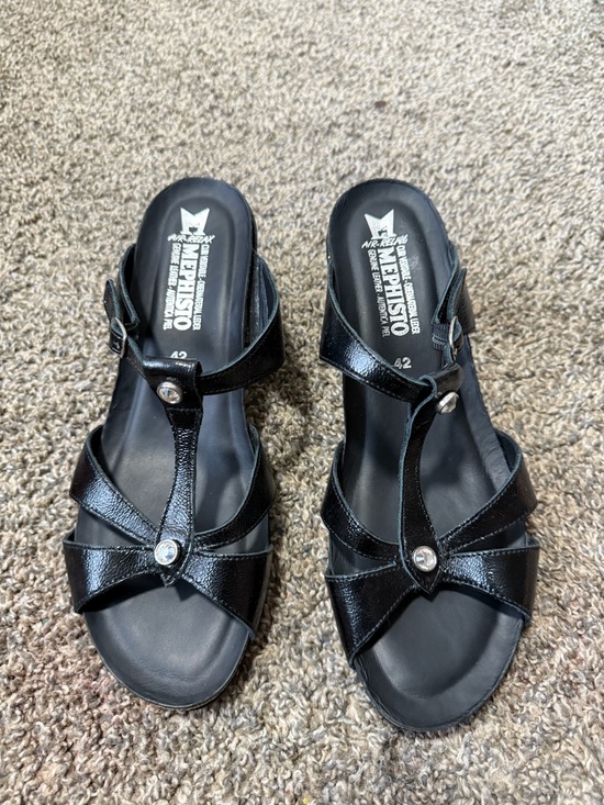 Mephisto Shoes - Mephisto Black Patent Leather T-Strap Jewel Sandals